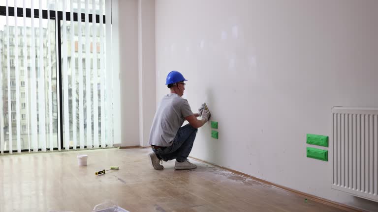 Best Mold Odor Removal Services  in Graceville, FL